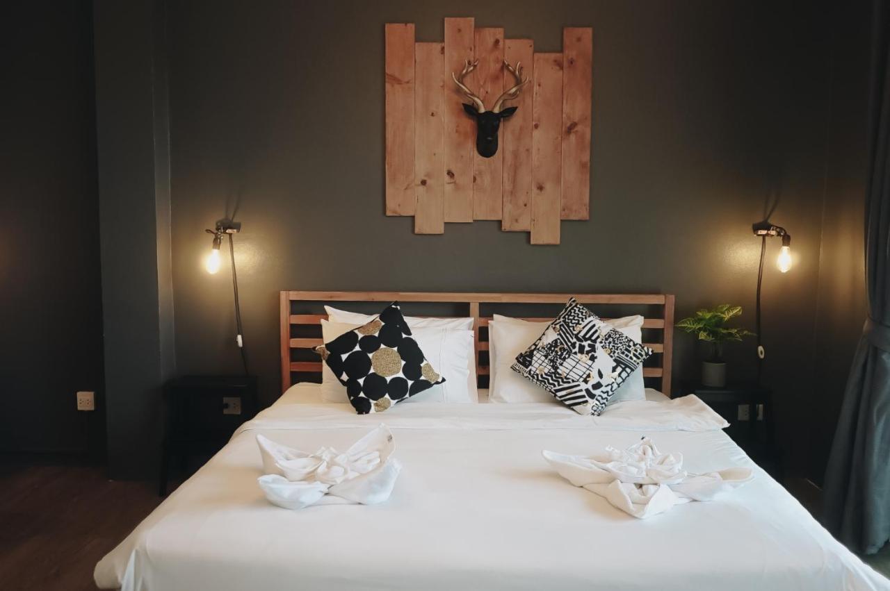 فندق Thira House Karon المظهر الخارجي الصورة
