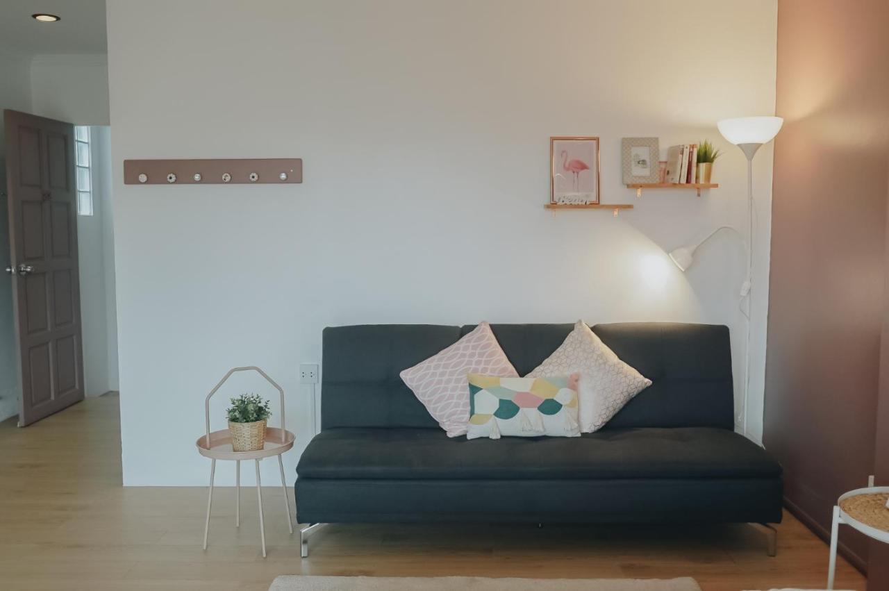 فندق Thira House Karon المظهر الخارجي الصورة